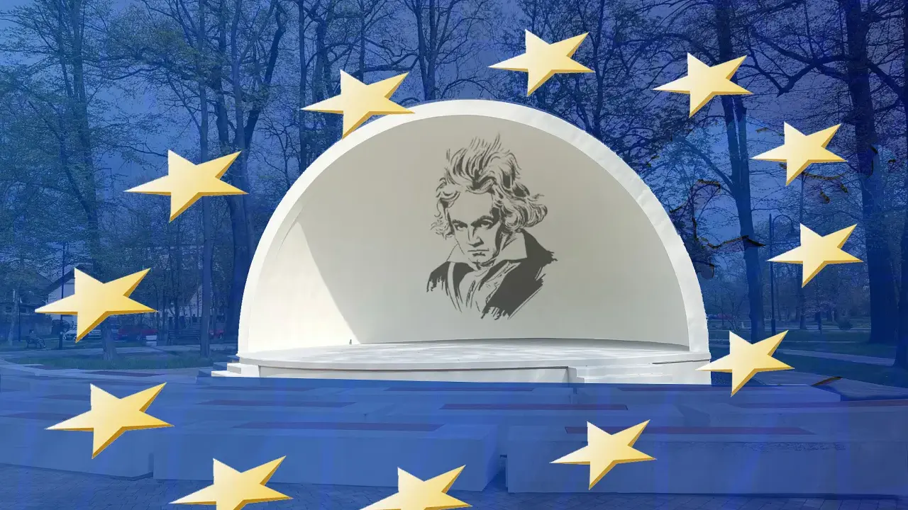 Amfiteatr z portretem Beethovena i gwiazdami, symbolizującymi odę do radości.