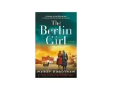 Okładka książki "The Berlin Girl". Para stoi przed Bramą Brandenburską, wspominając ostatnie dni w Berlinie.
